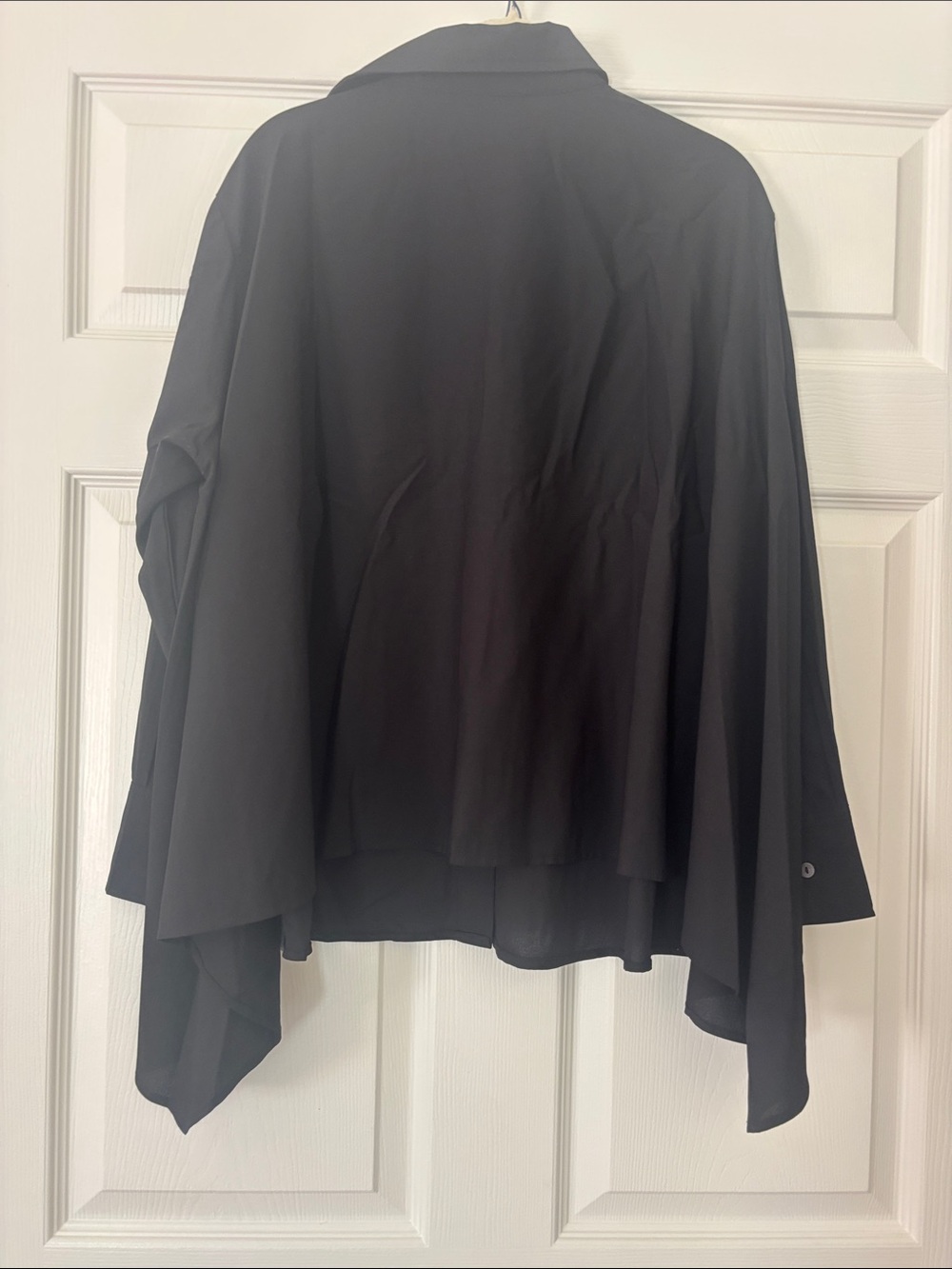 Tuckernuck Black Button-Up Shirt - Picture 4 of 5